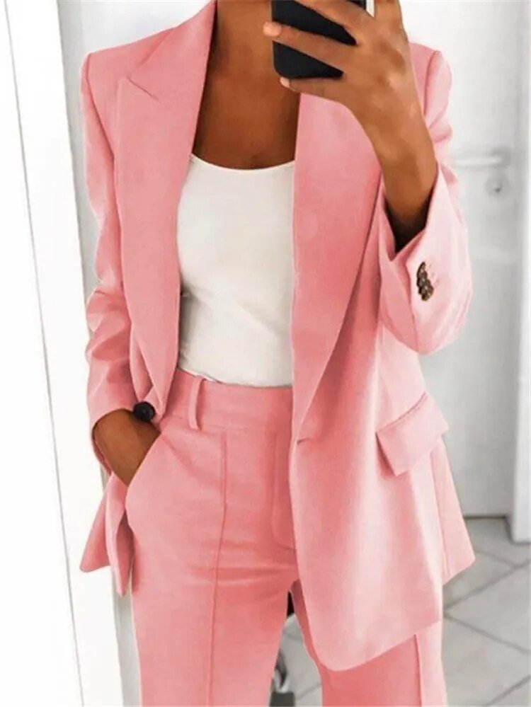 Women's Modern Suit | Elegant