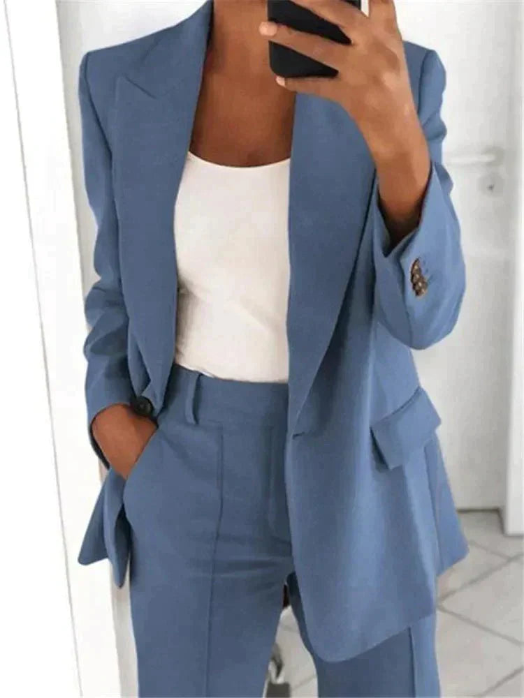 Women's Modern Suit | Elegant