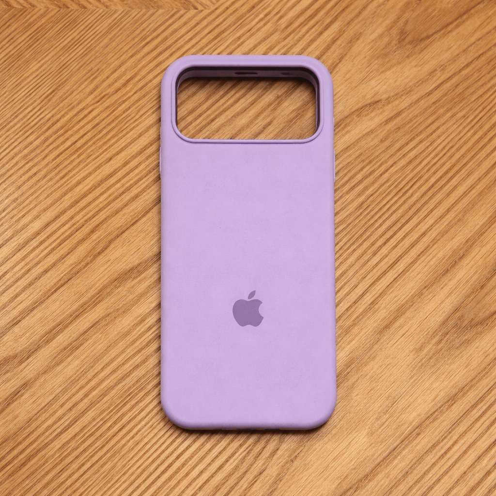 Silicone Case with Soft-Touch Surface Compatible with MagSafe for Smartphones