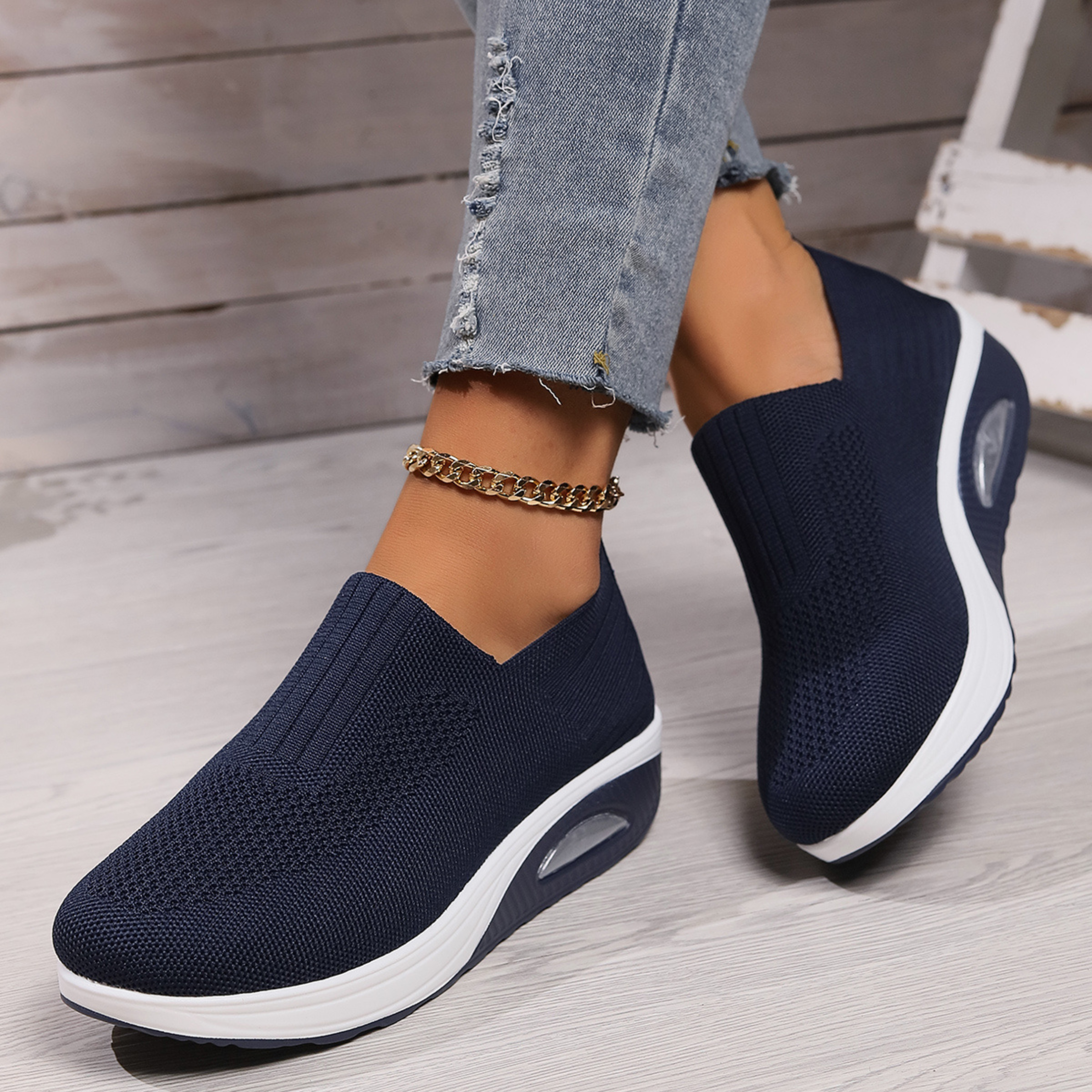 Women’s Modern Sneaker | Comfortable