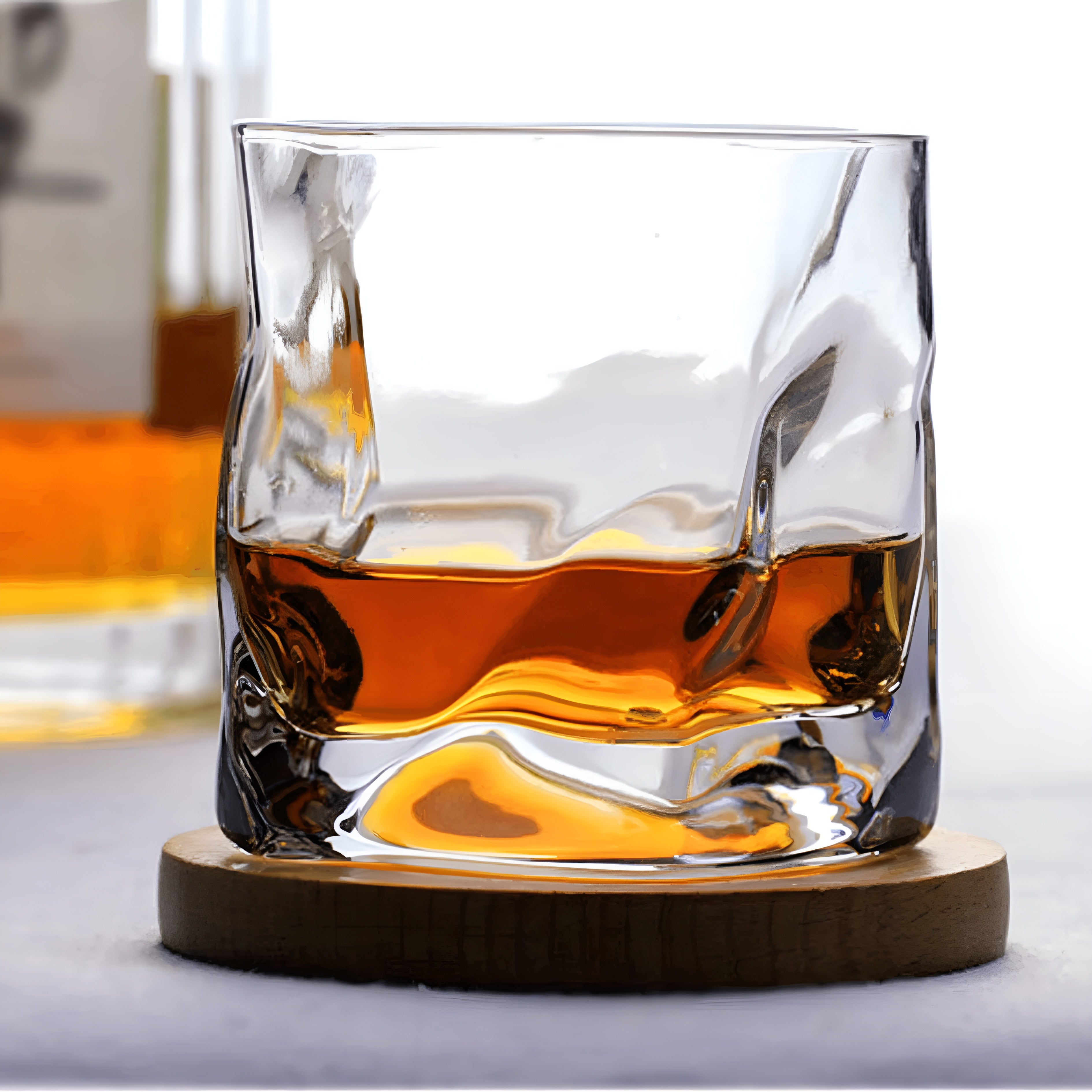 Handcrafted Whiskey Glass in Edo Kiriko Style – Distinctive Crumple Design
