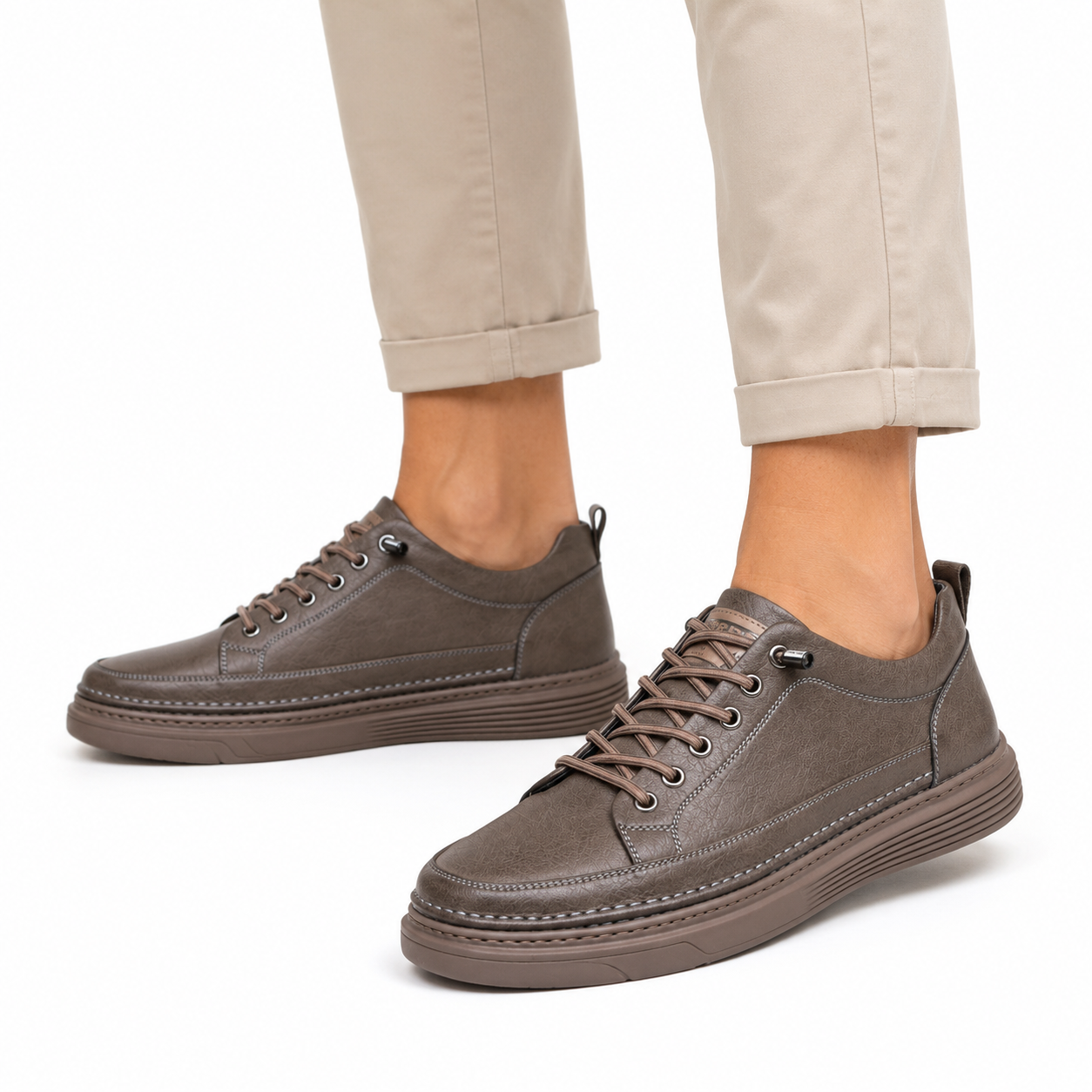 Men's Retro Low-Cut Trainers | Lace-up