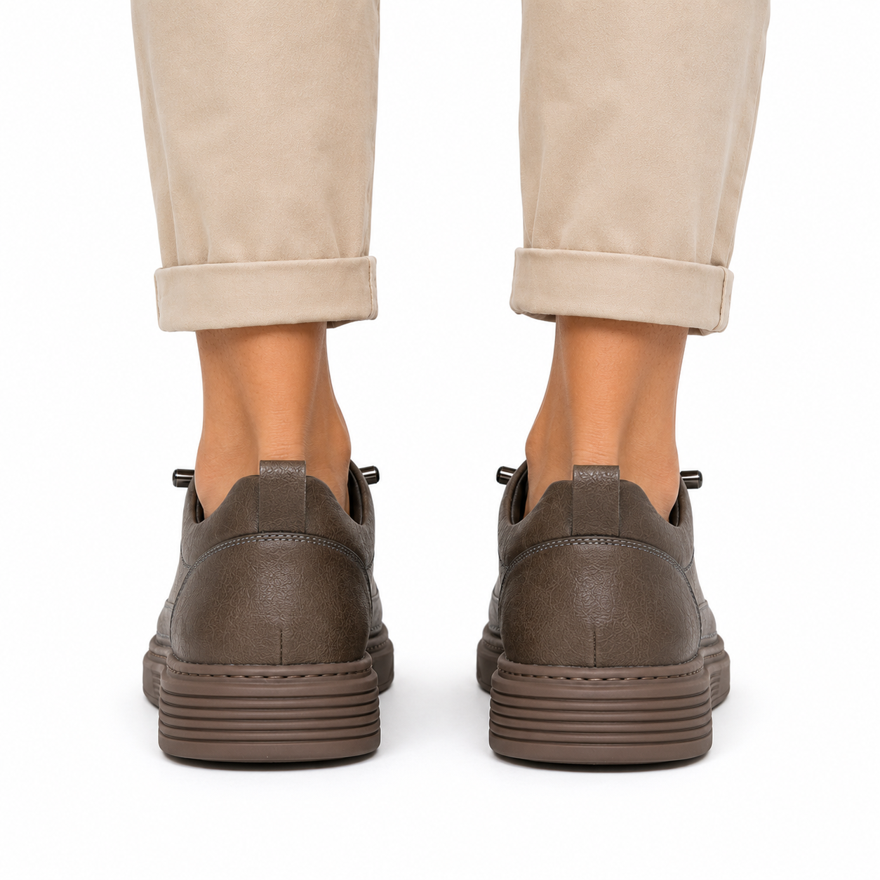 Men's Retro Low-Cut Trainers | Lace-up