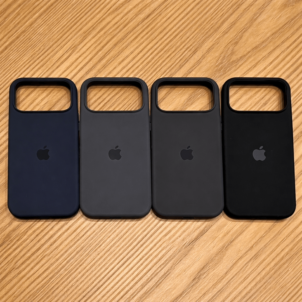 Silicone Case with Soft-Touch Surface Compatible with MagSafe for Smartphones