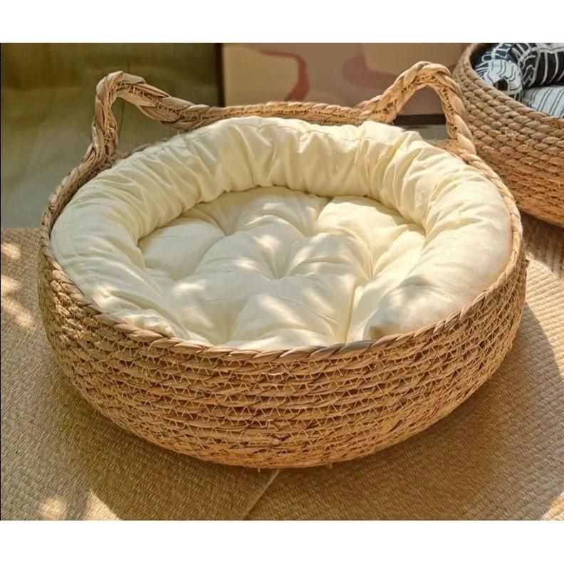 Super Soft and Comfortable Cat Bed