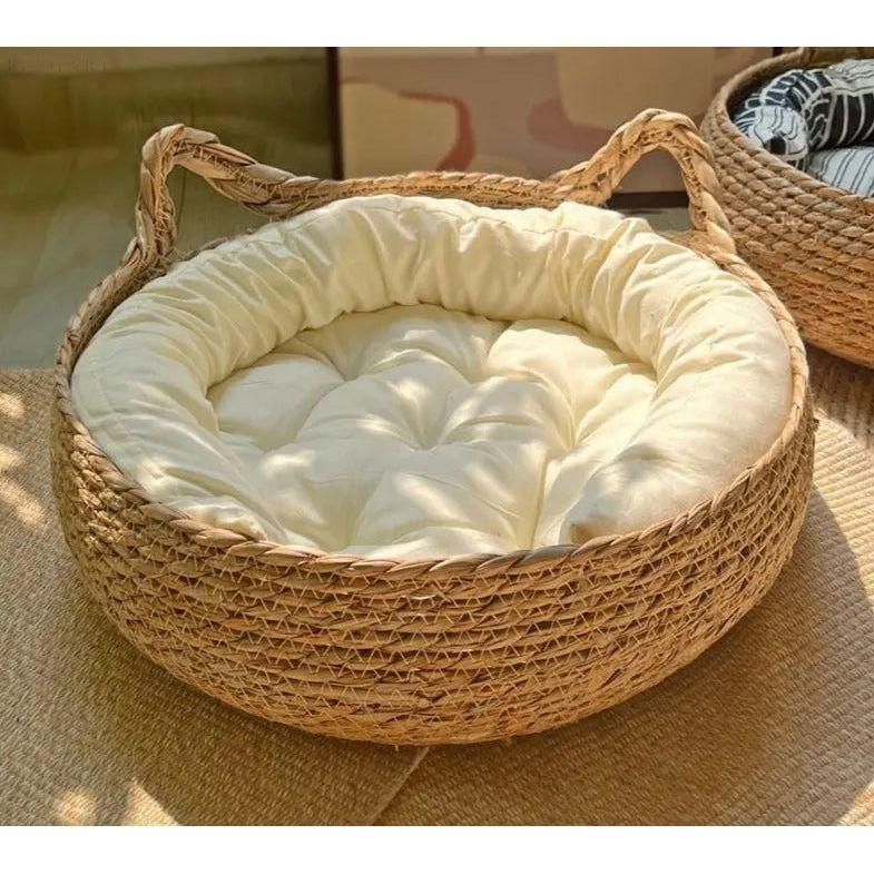 Super Soft and Comfortable Cat Bed