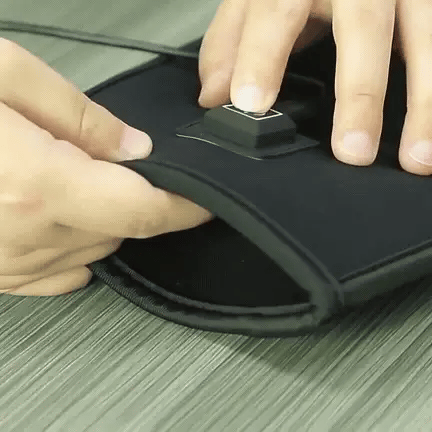 Red Light Therapy Glove for Alleviating Joint Pain