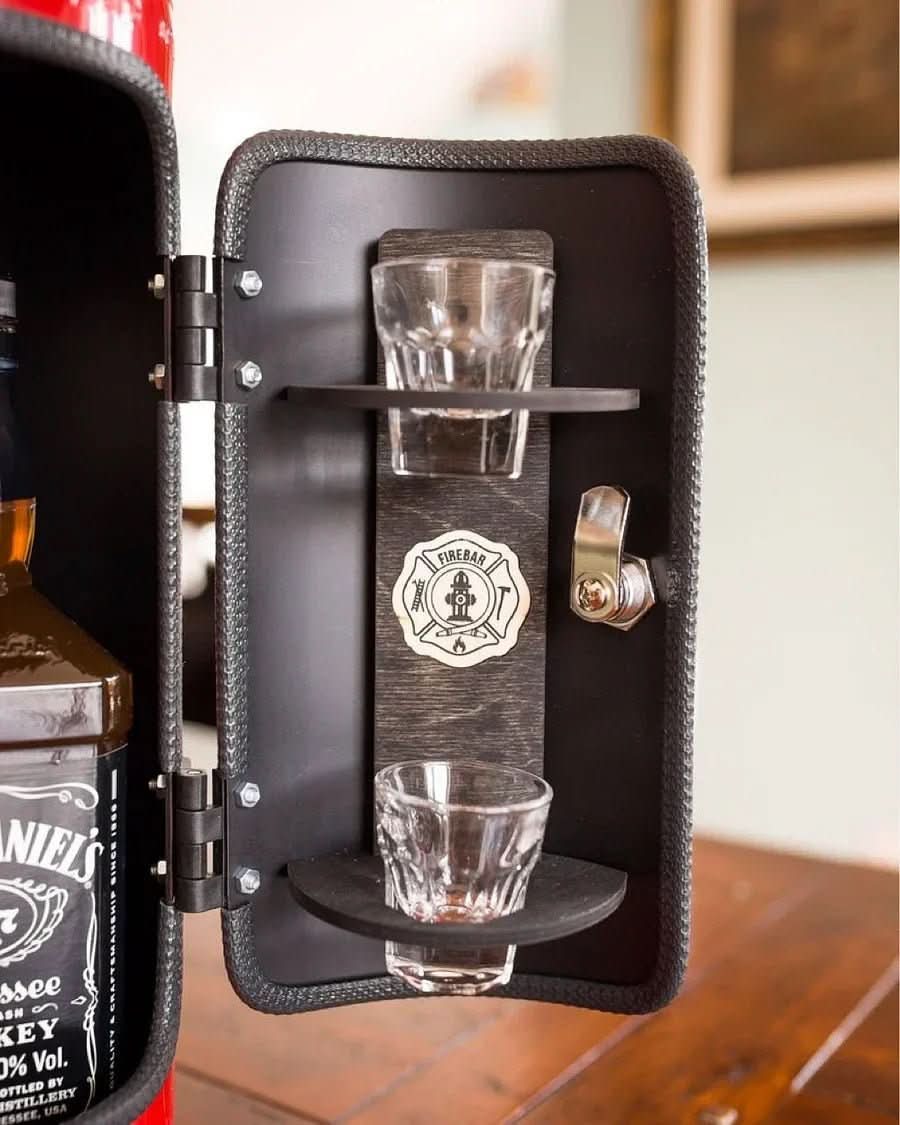 Compact Mini Bar – Concealed Drink Storage Styled as a Fire Extinguisher