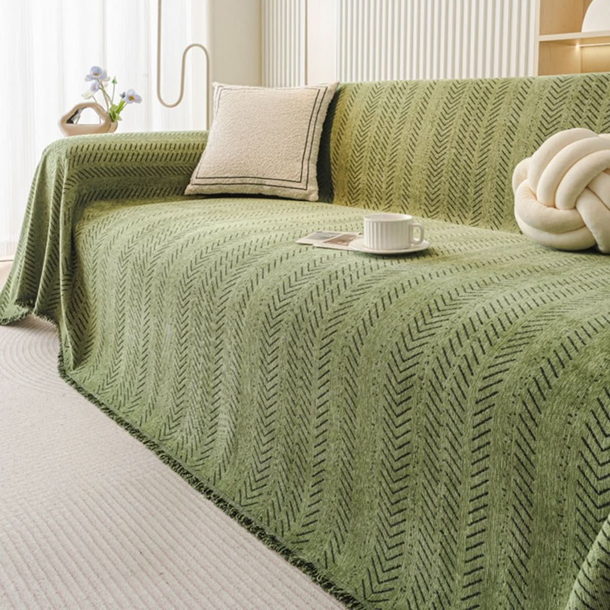 Durable, Washable Chenille Sofa Cover with Scratch Resistance