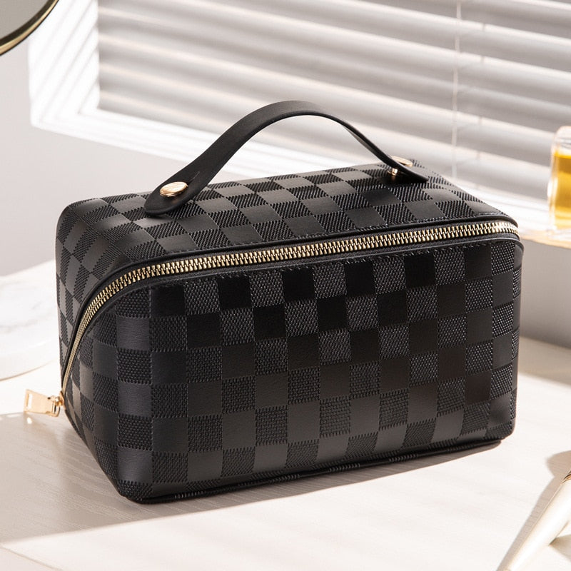 Women's Checked Toiletry Bags | Large Capacity