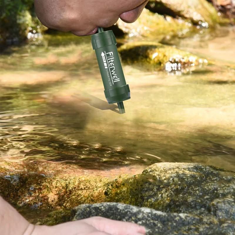 Compact Water Filter Straw for Camping and Emergency Use