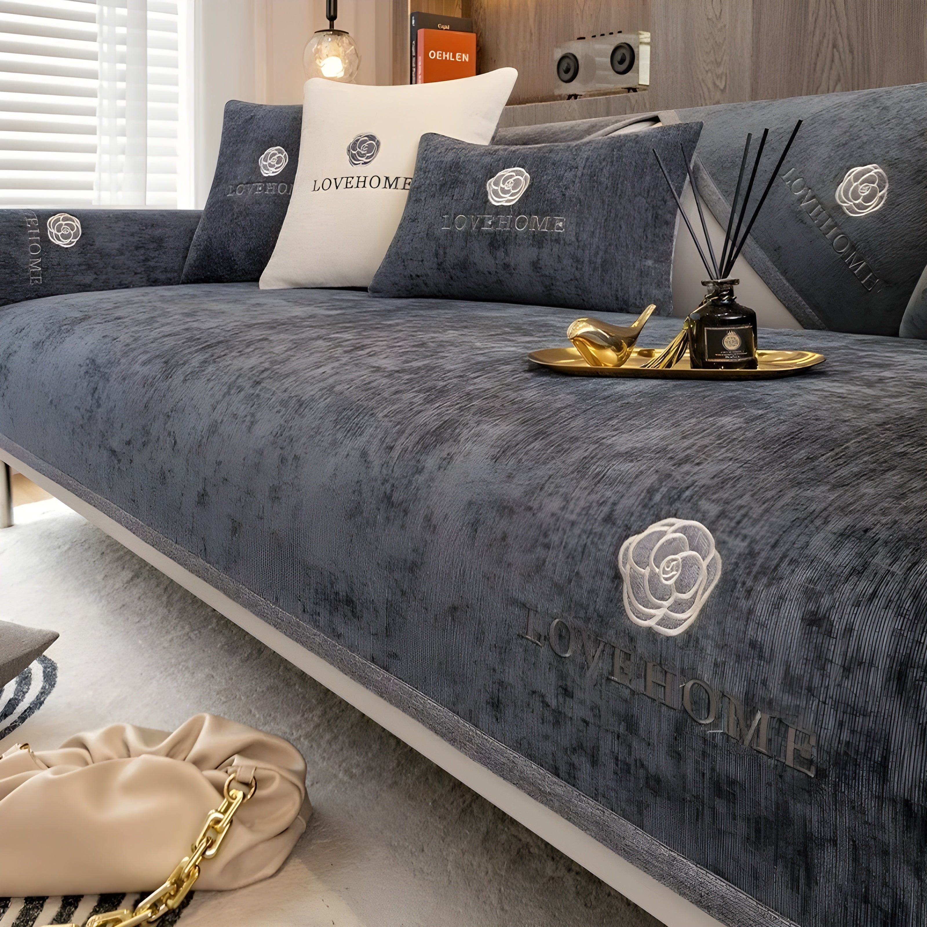 Deluxe Sofa Cover - Modern, Non-Slip Cushion Protector