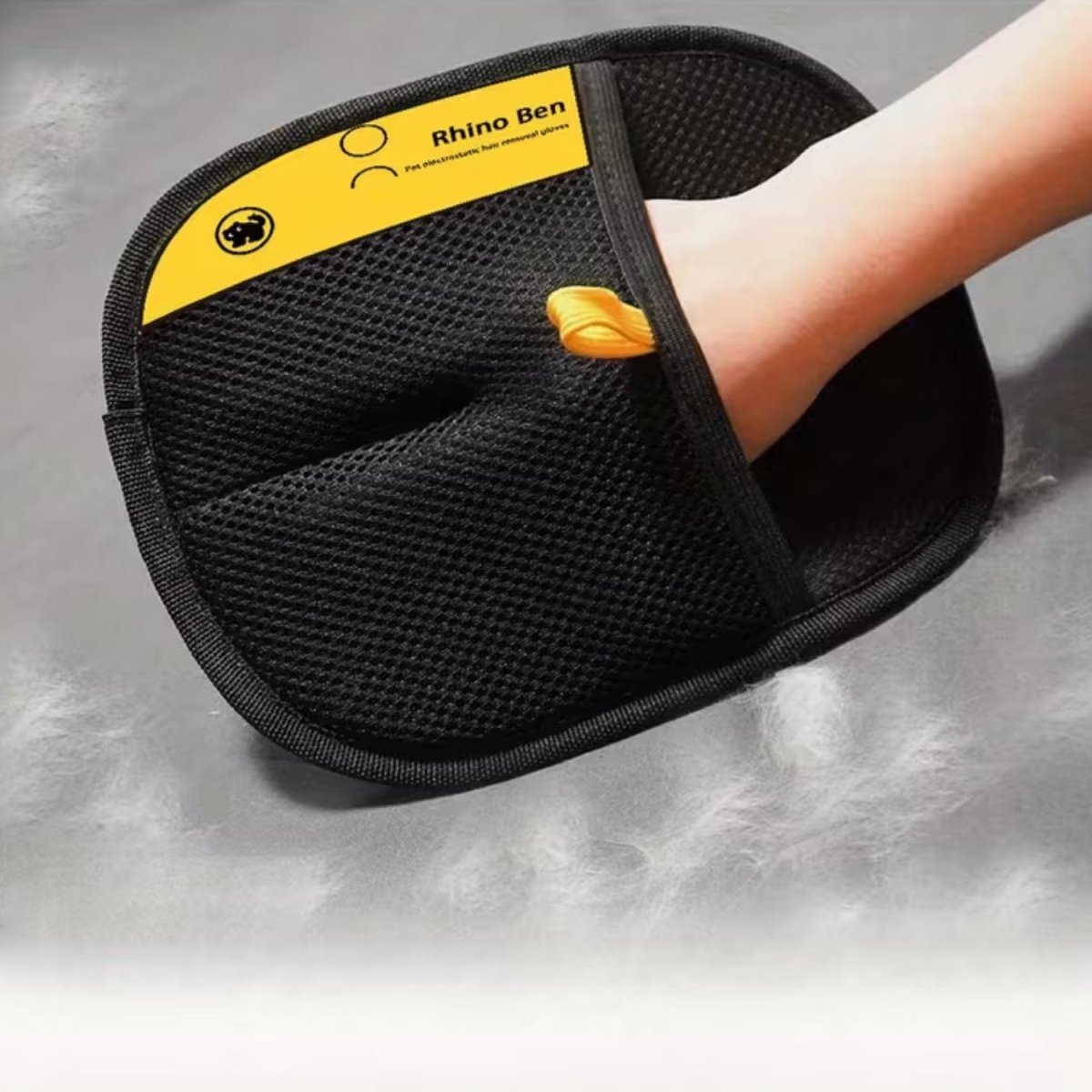 Effective Pet Hair Removal Grooming Gloves