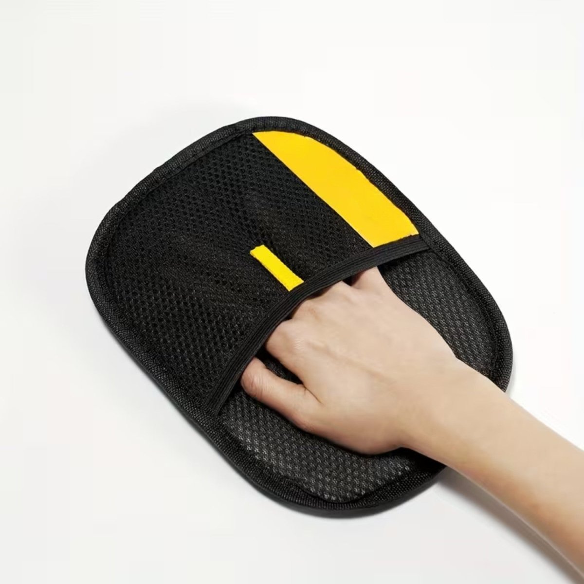 Effective Pet Hair Removal Grooming Gloves